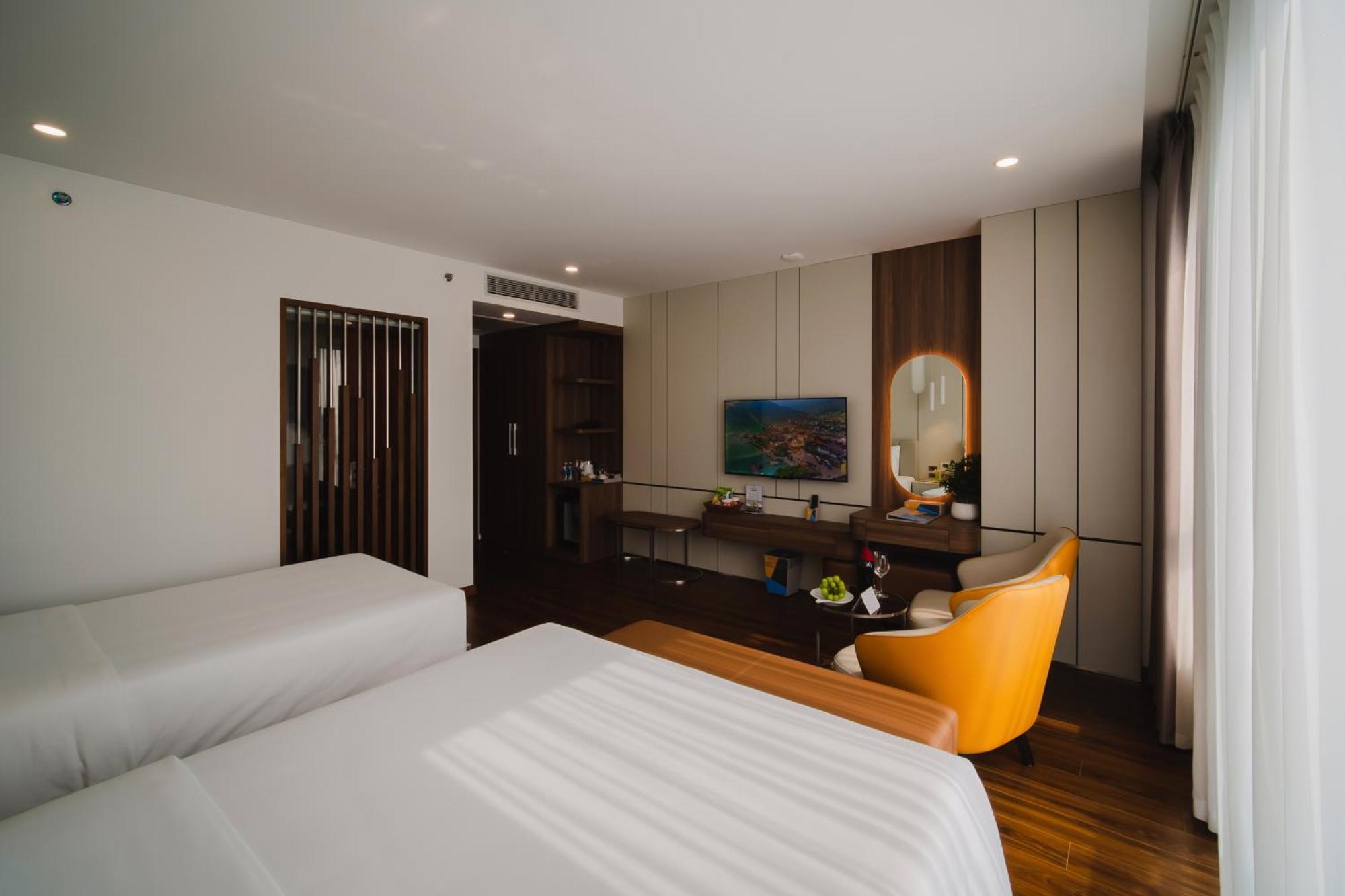 Danitel Halong Hotel Ha Long Exterior photo