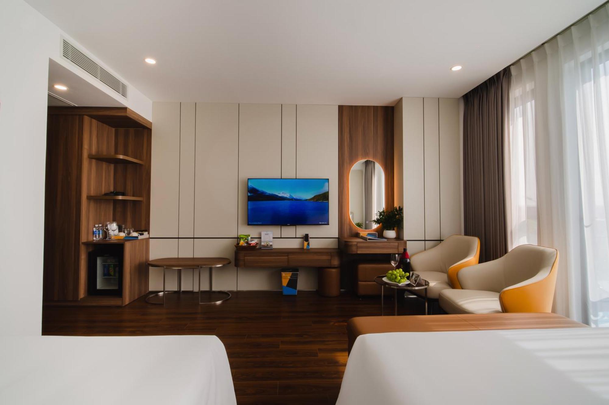 Danitel Halong Hotel Ha Long Exterior photo